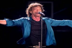 Mick Jagger em ação no show em Copacabana (Reprodução)