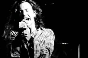 Cena do clipe de 'Alive', do Pearl Jam