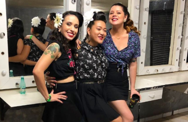 Camila, Sayuri e Déia, integrantes da Time Bomb Girls (Reprodução)