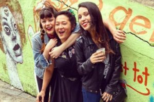 O trio Time Bomb Girls (Reprodução)