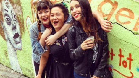 O trio Time Bomb Girls (Reprodução)