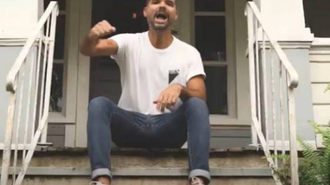 F.Snipes no clipe de Onironauta (Reprodução)