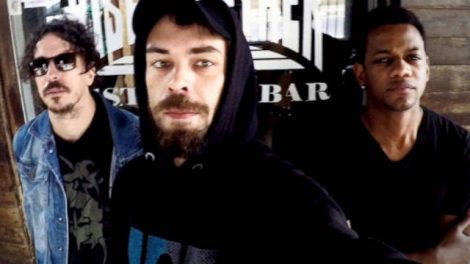 A banda Raw, que lançou Survival (Redes Sociais)