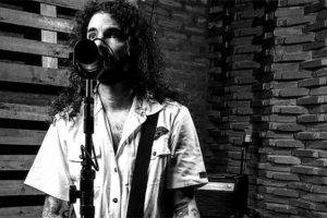 Carlos lançou seu primeiro álbum solo (Reprodução Instagram)