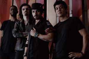 A Sick Dogs in Trouble lançou seu álbum de estreia, Dead Lovers